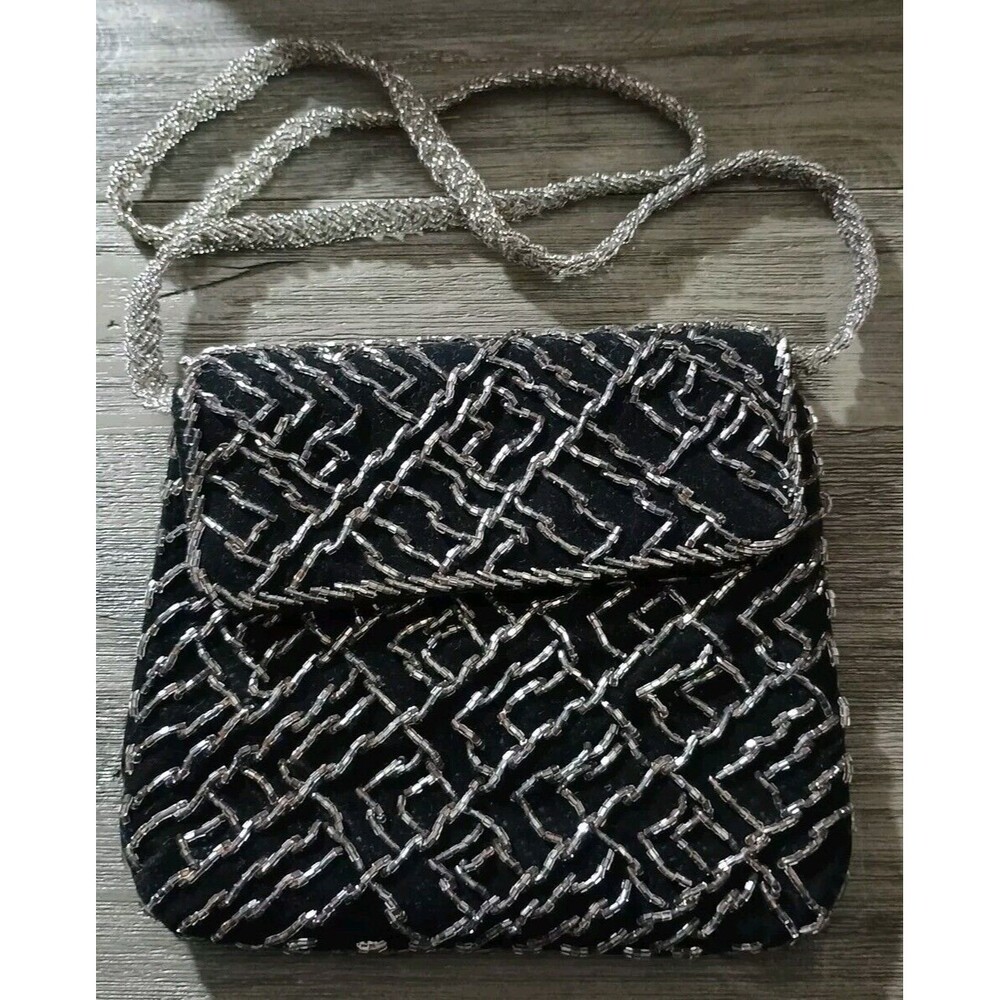 Walborg Silver Beaded Velvet Vintage Purse Beaded Strap
